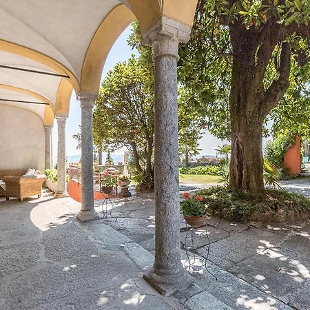San Salvatore Sleeps 4 With Pool Appartamento Massino Visconti