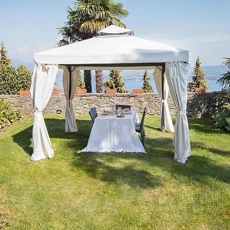 San Salvatore Sleeps 4 With Pool