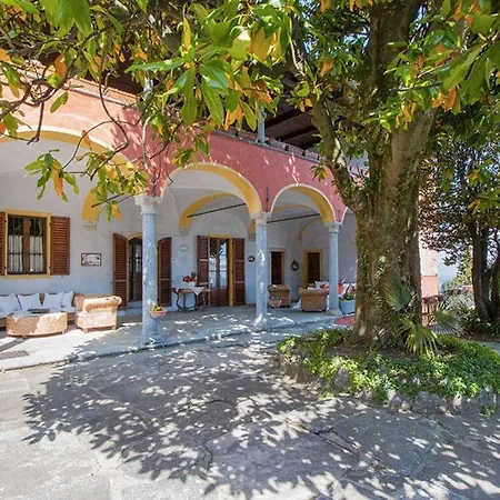 Appartamento San Salvatore Sleeps 4 With Pool Massino Visconti