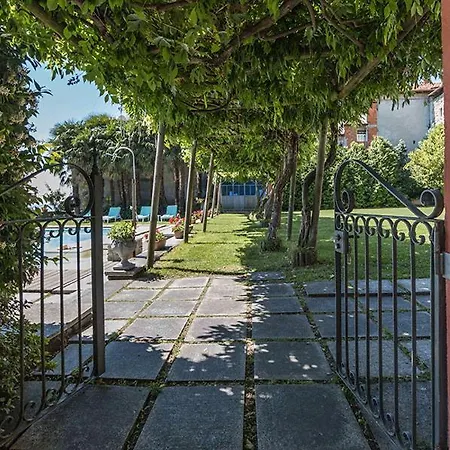 Appartamento San Salvatore Sleeps 4 With Pool Massino Visconti