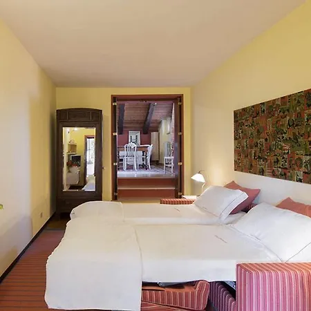 San Salvatore Sleeps 4 With Pool Appartamento Massino Visconti