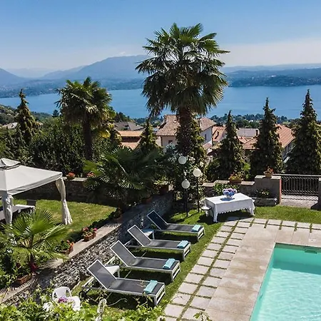 San Salvatore Sleeps 4 With Pool Appartamento
